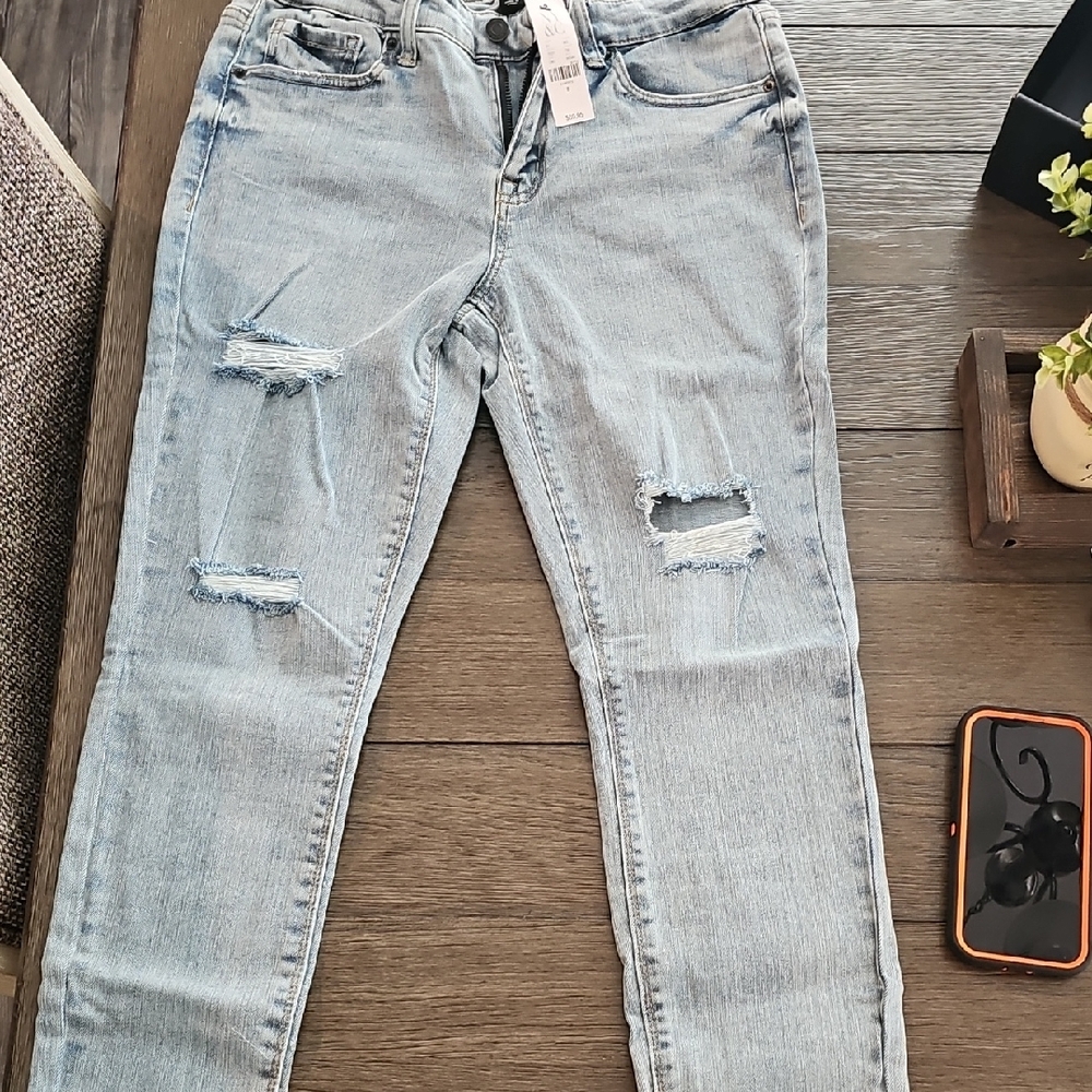 Light Blue Distressed Women's Jeans